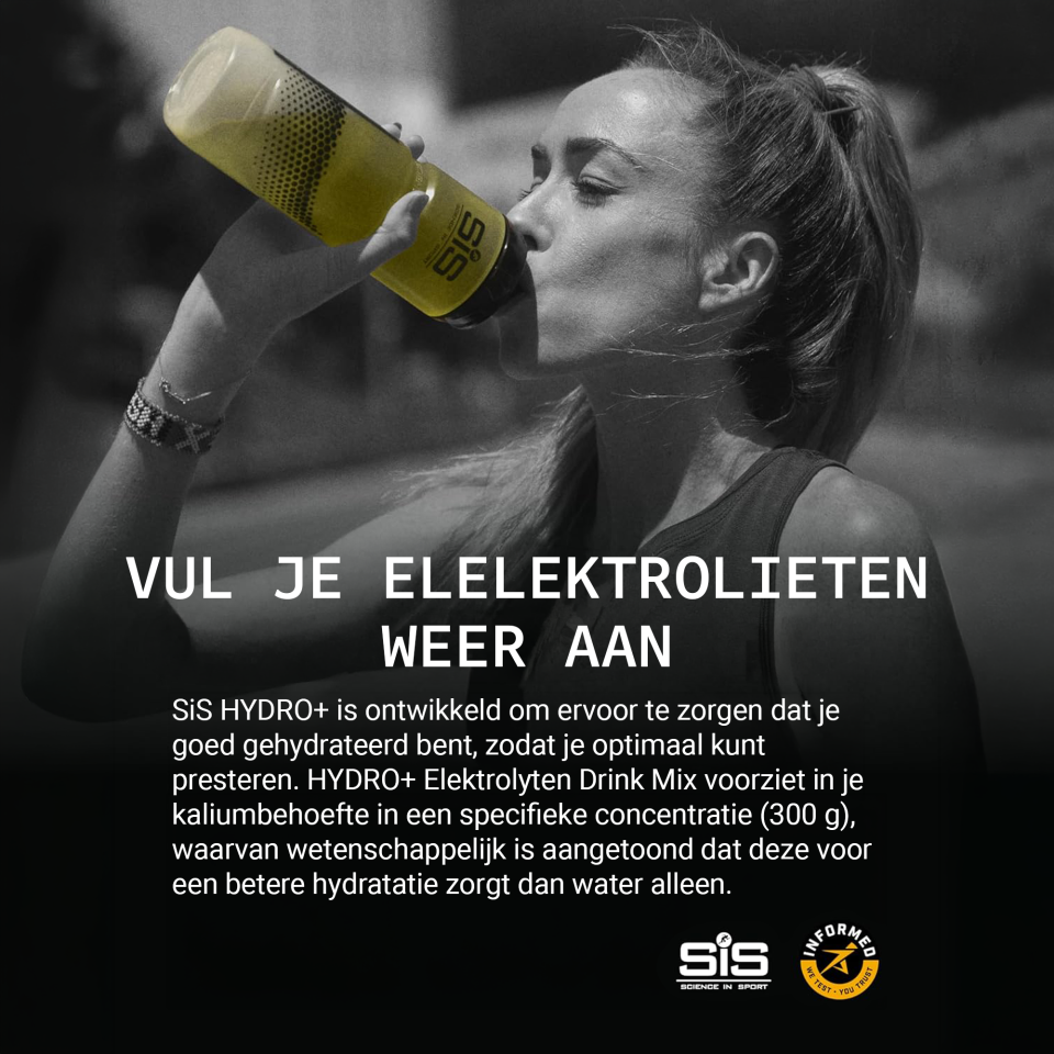 Sportif reconstituant ses électrolytes avec SiS Hydro+ pendant l'entraînement - meilleure hydratation